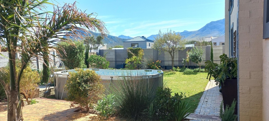 3 Bedroom Property for Sale in Pringle Bay Western Cape